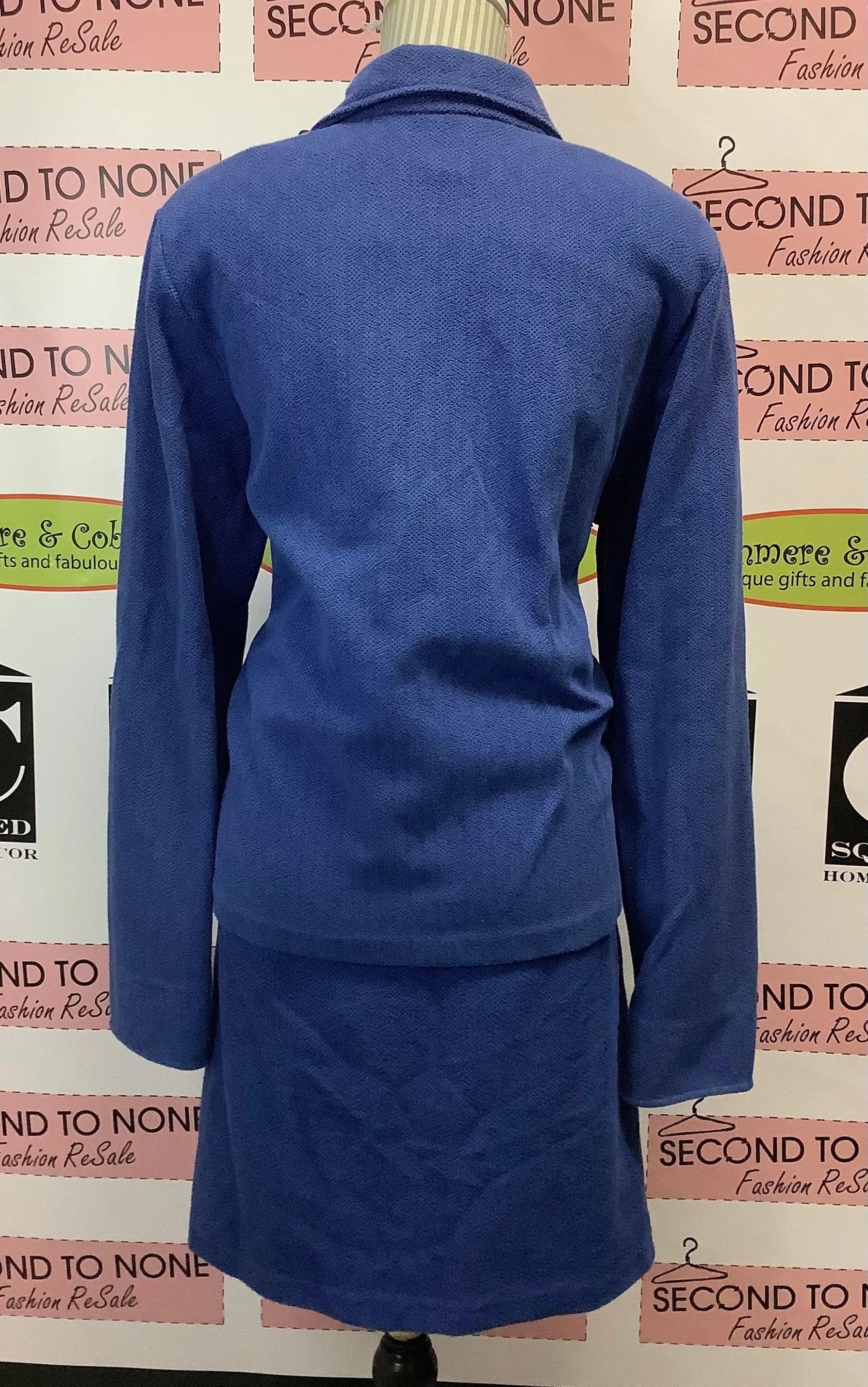 Vintage Weekender Skirt Suit (Size XL)