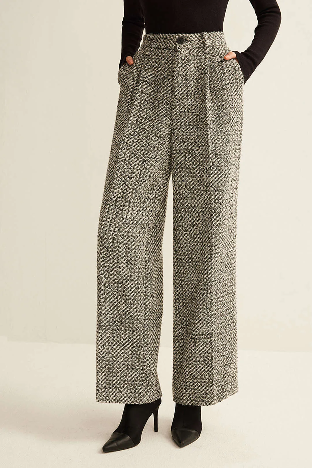 Wide Leg Trousers
